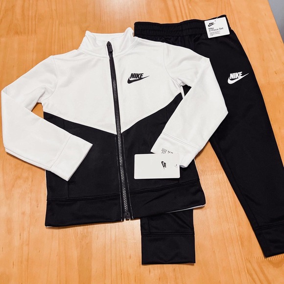 Nike Boys Tracksuit Jacket & Pants - Picture 2 of 7